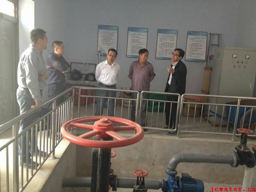 市水務局檢查市水務發(fā)展有限公司防汛工作